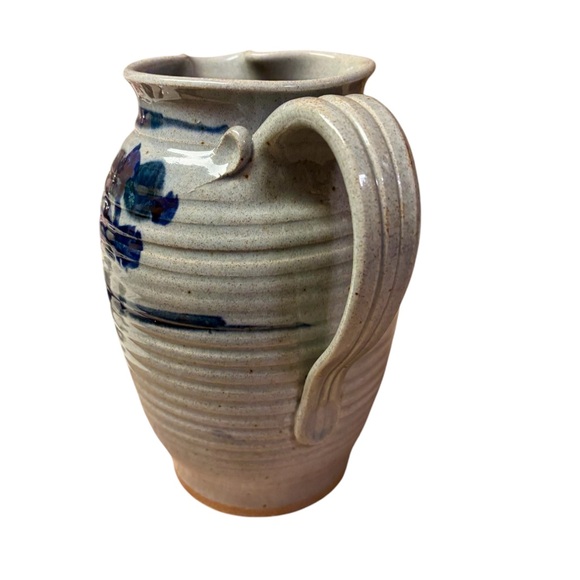 Artist Signed, Handmade Studio Pottery Pitcher. - Picture 4 of 7